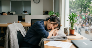 ngu trua 1775495264491504682784 0 110 1396 2344 crop 17754956897302058622595