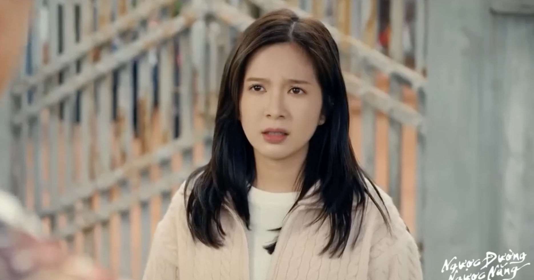 nguoc duong nguoc nang tap 1 mai thai do ra mat khi thang ru di hat karaoke 270