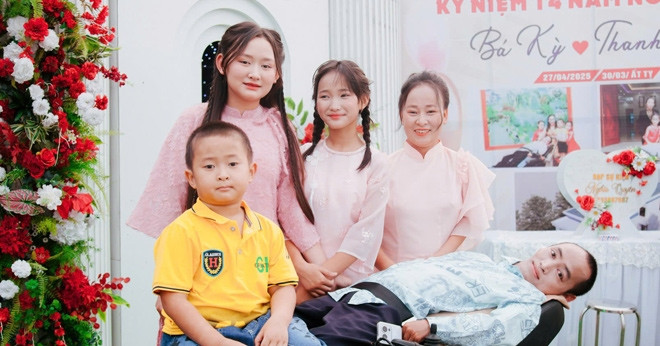 Nguoi Dan Ong Cung Do Nhu Khuc Go Cuoi Vo Xinh Ca Hon Truong Bat Khoc 1624