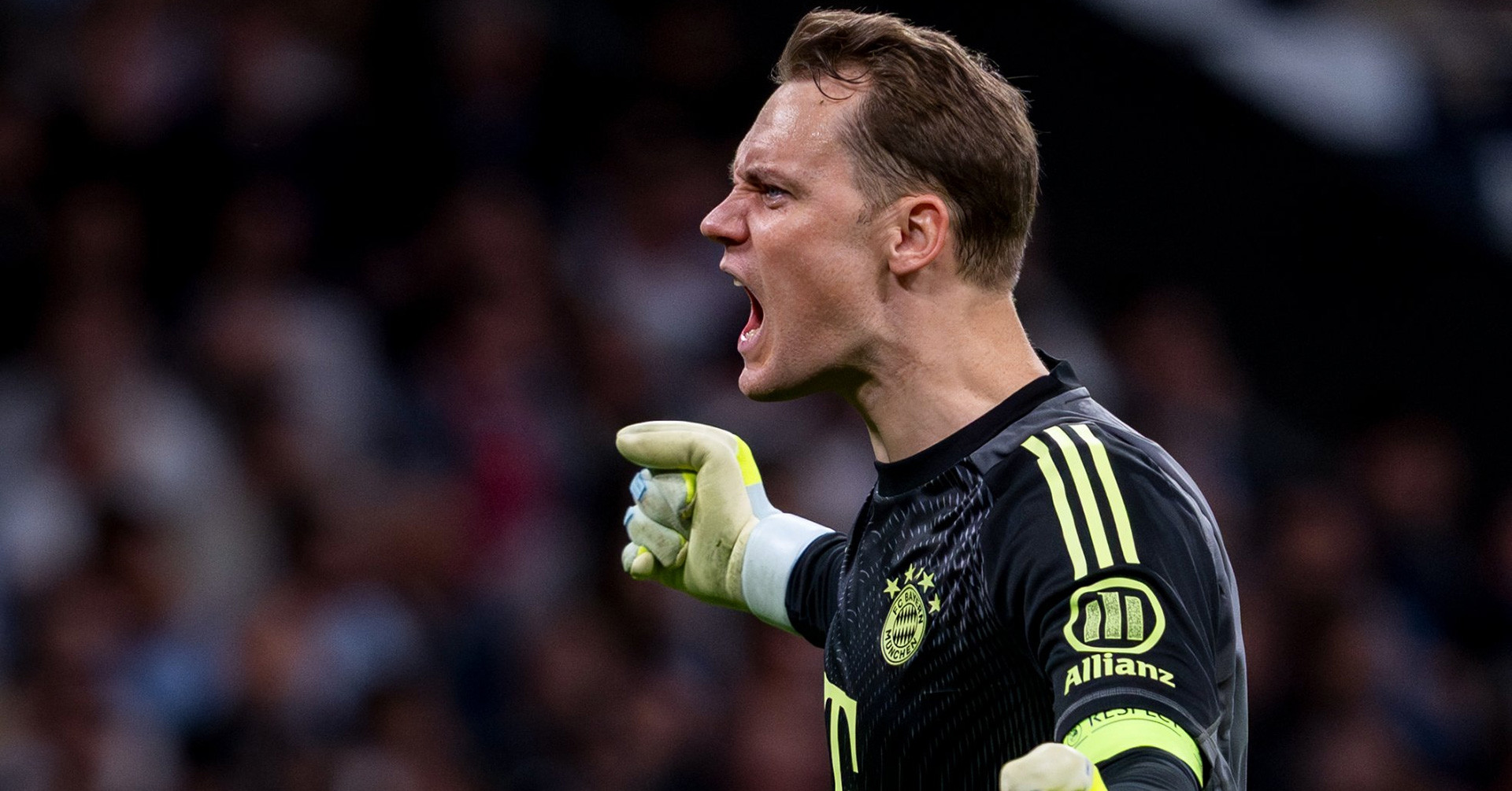 nguoi hung manuel neuer bayern munich co the lam moi thu 586