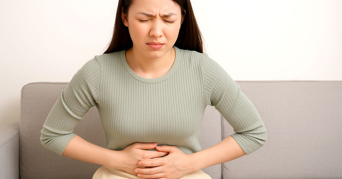 Nguoi Tre Bi Trao Nguoc Da Day Ai 17575869632231868610474 165 0 898 1400 Crop 1757587146100228017922