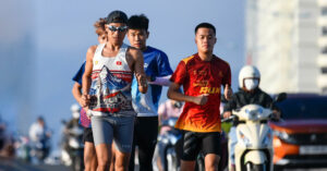 nguyen van lai tuoi 40 va lan cuoi tai tien phong marathon 1278