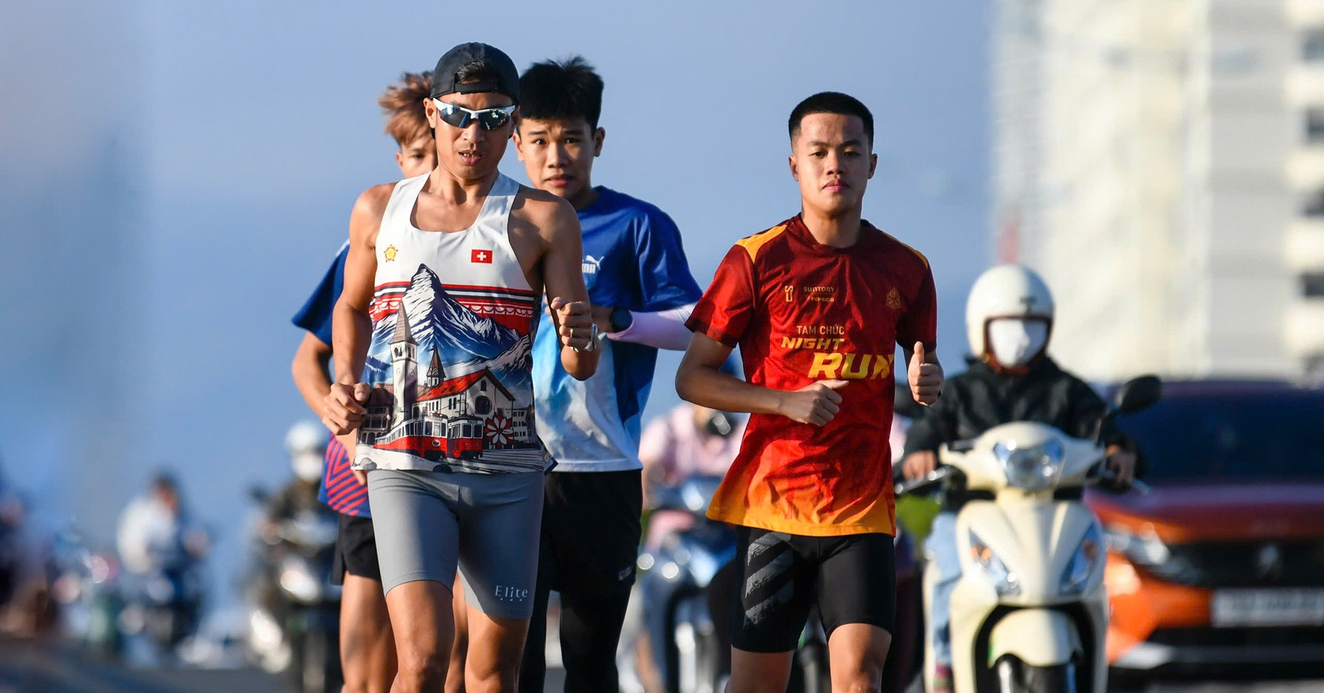 nguyen van lai tuoi 40 va lan cuoi tai tien phong marathon 1278