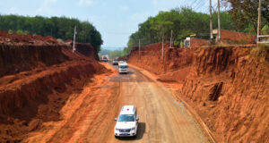 nha cheo leo tren vach dat vi lam duong dong nai yeu cau chu dau tu xin loi dan 873