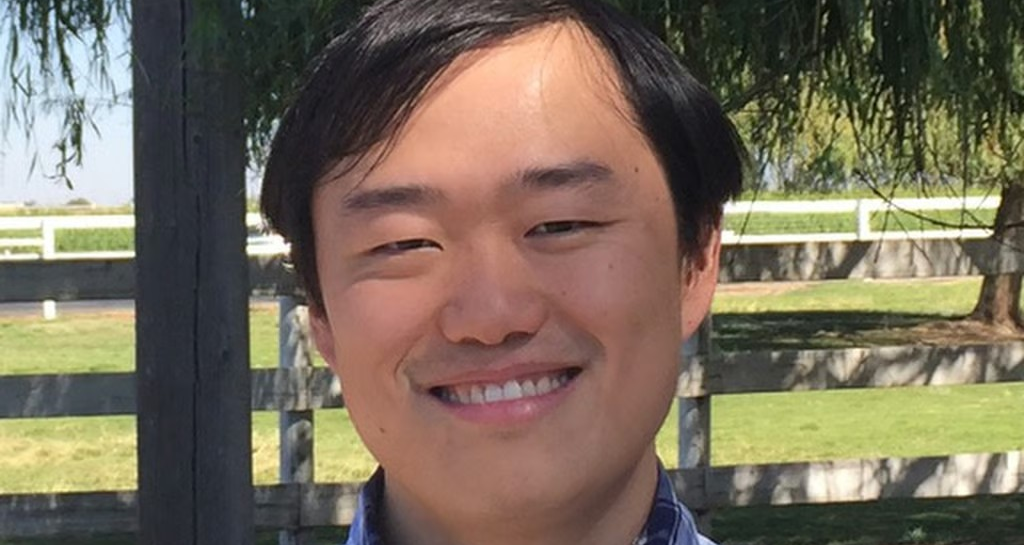 Nha Khoa Hoc Noi Tieng Trung Quoc Chi Trich Meta 1439