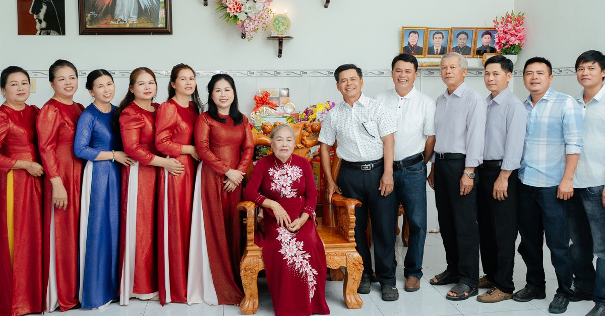 nho loi cha trang troi 14 anh em o an giang het long hieu thuan voi me gia 257