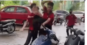 nhom thanh nien hanh hung nguoi giua pho o ha noi 1691