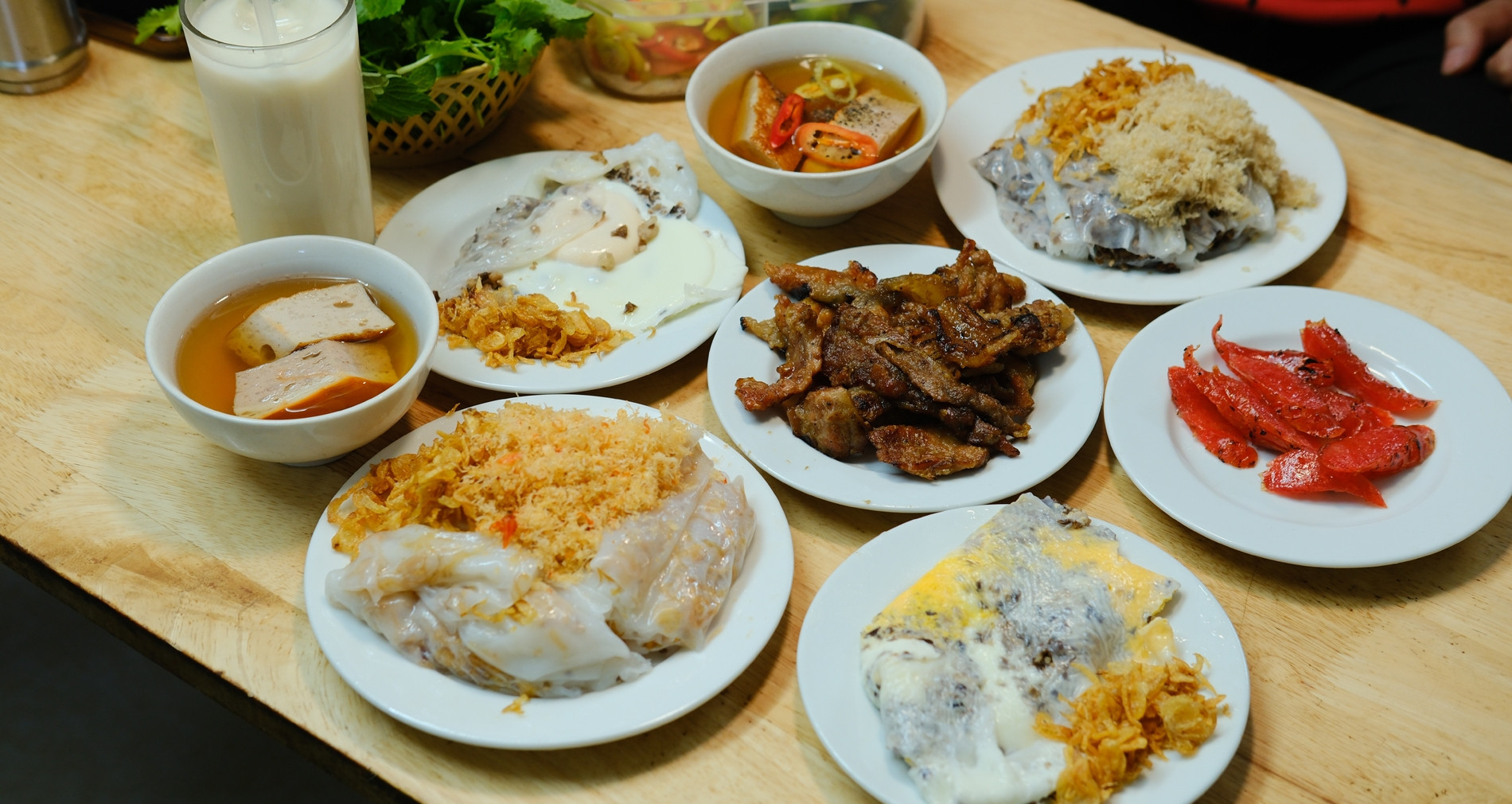 nhung quan an giai ngay dip dau nam o ha noi co quan mo xuyen tet 2028