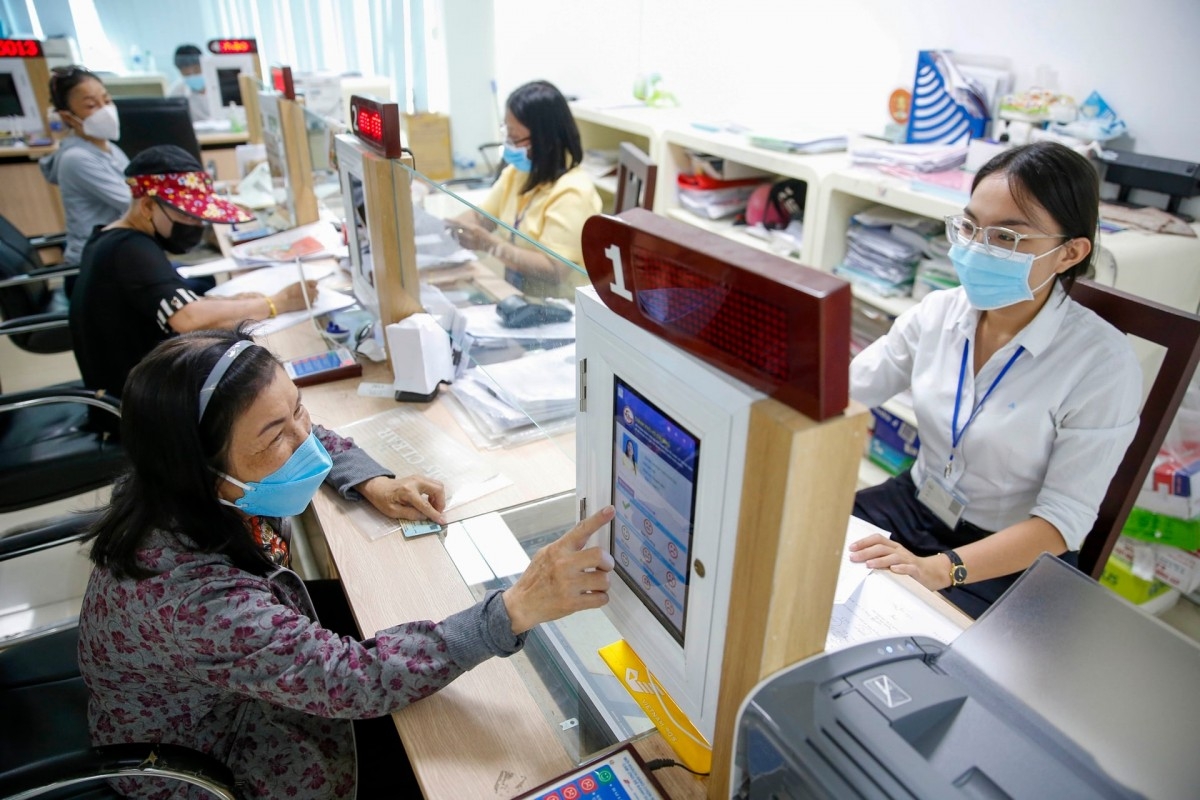 Nldmediacdnvn 291774122806476800 2023 5 28 Nguoi Dan Truc Tiep Danh Gia Can Bo Cong Chuc Tai Ubnd Qu