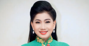 nsnd phuong loan nua nam nhap vien mo 2 lan chiu nhieu di chung sau tai nan 1507