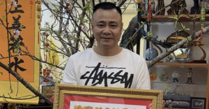 nsnd tu long don tin vui mc cat tuong tham biet thu cua le giang 1640