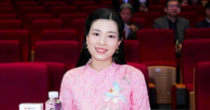 nu giang vien viet nam duoc moi lam giam khao cuoc thi nghe thuat quoc te 102