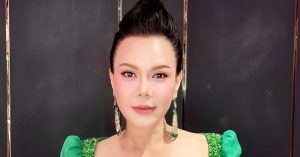 Nu Nghe Si Tung Thuong Tet Khung Cho Hon 200 Nhan Vien Tang Xe Hon 700 Trieu Dong La Ai 632