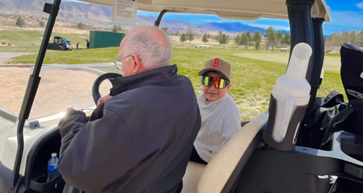 Nu Tai Xe 27 Tuoi Cho Mien Phi Cu Ong 92 Tuoi Suot Gan 1 Nam Vi Li Do Bat Ngo 352