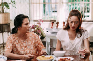 o nha la cong chua lay chong thanh o sin cu soc nang dau moi sau tieng goi day cua me chong 728