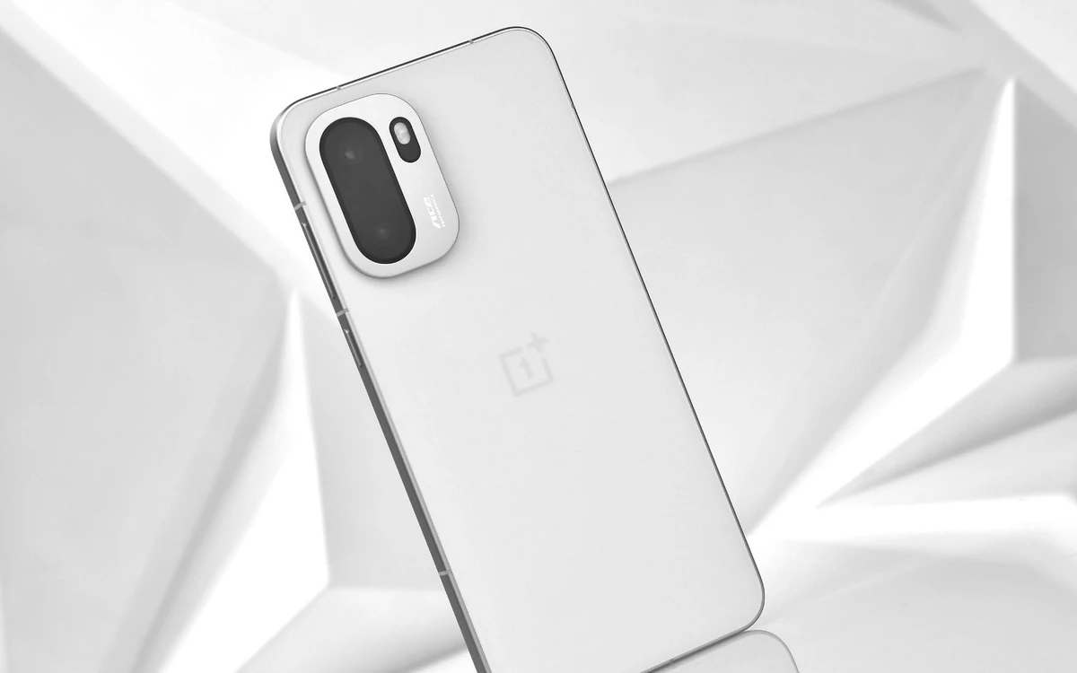 oneplus ace 6 zol 12 1761582792775174547638 79 0 1079 1600 crop 17748654687331157489090
