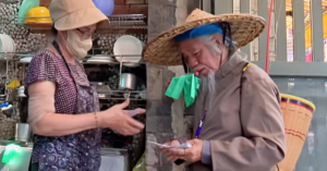 ong lao 73 tuoi ban ve so dao lam tu thien hon 70 trieu dong moi nam 1709
