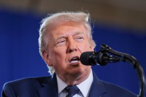 ong trump iran co the tham gia hiep dinh abraham trong tuong lai. reuters
