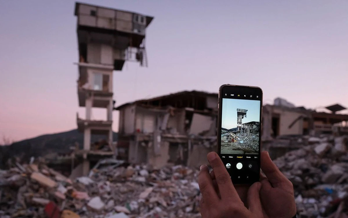 P0Ff6Zsv 0 72 720 1224 Crop 1772881863369965564726