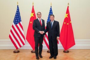 pho thu tuong trung quoc ha lap phong va bo truong tai chinh my scott bessent truoc cuoc hoi dam tai