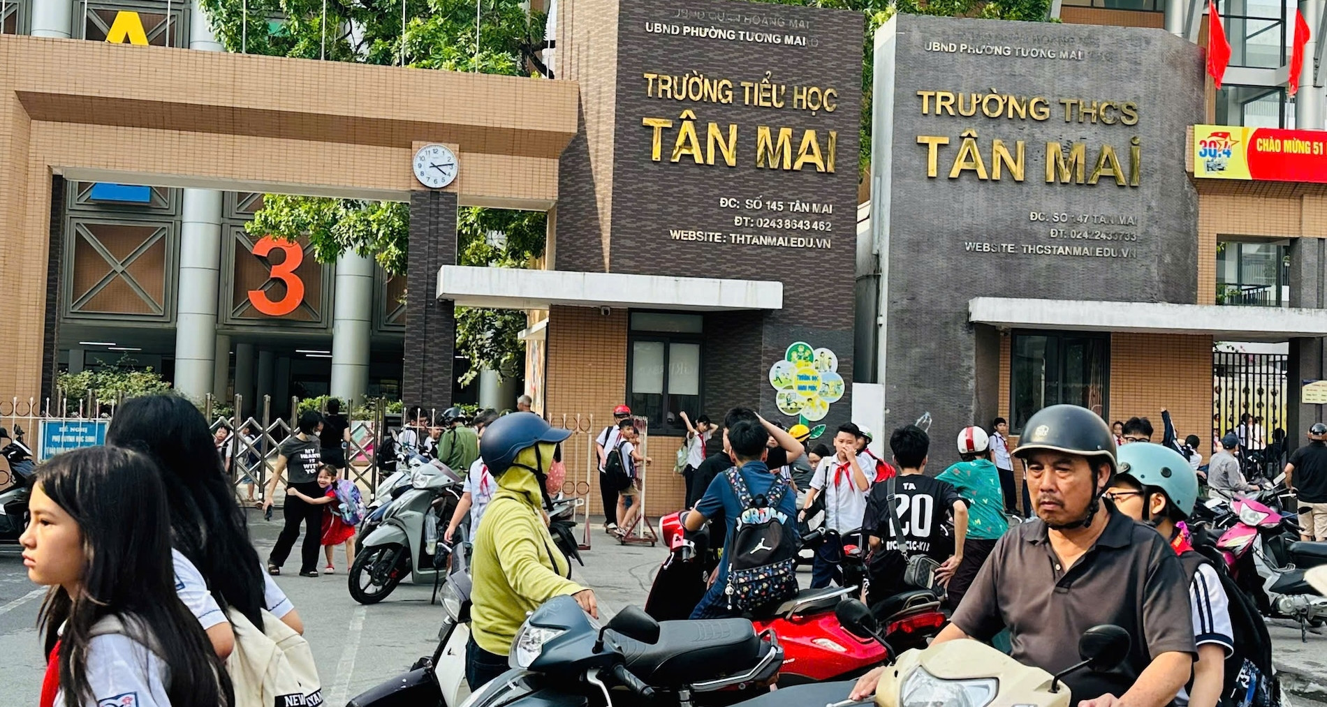 phu huynh ha noi lo lang truong ngay dau ngo nhung bi phan tuyen hoc xa vai km 187