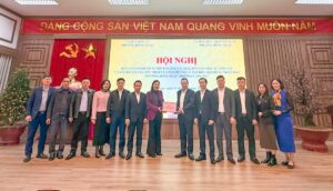 Phường Đông Ngạc: Hoàn Tất Bàn Giao Hồ Sơ Ứng Cử Và Triển Khai Niêm Yết Danh Sách Cử Tri Pphuong Dong Ngac Hoan Tat Tiep Nhan Ho So Ung Cu Dai Bieu Hdnd Nhiem Ky 2026 2031 20260203103043.Jp