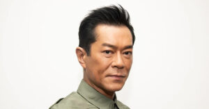 qua khu ngoi tu it nguoi biet cua trum showbiz co thien lac 2747