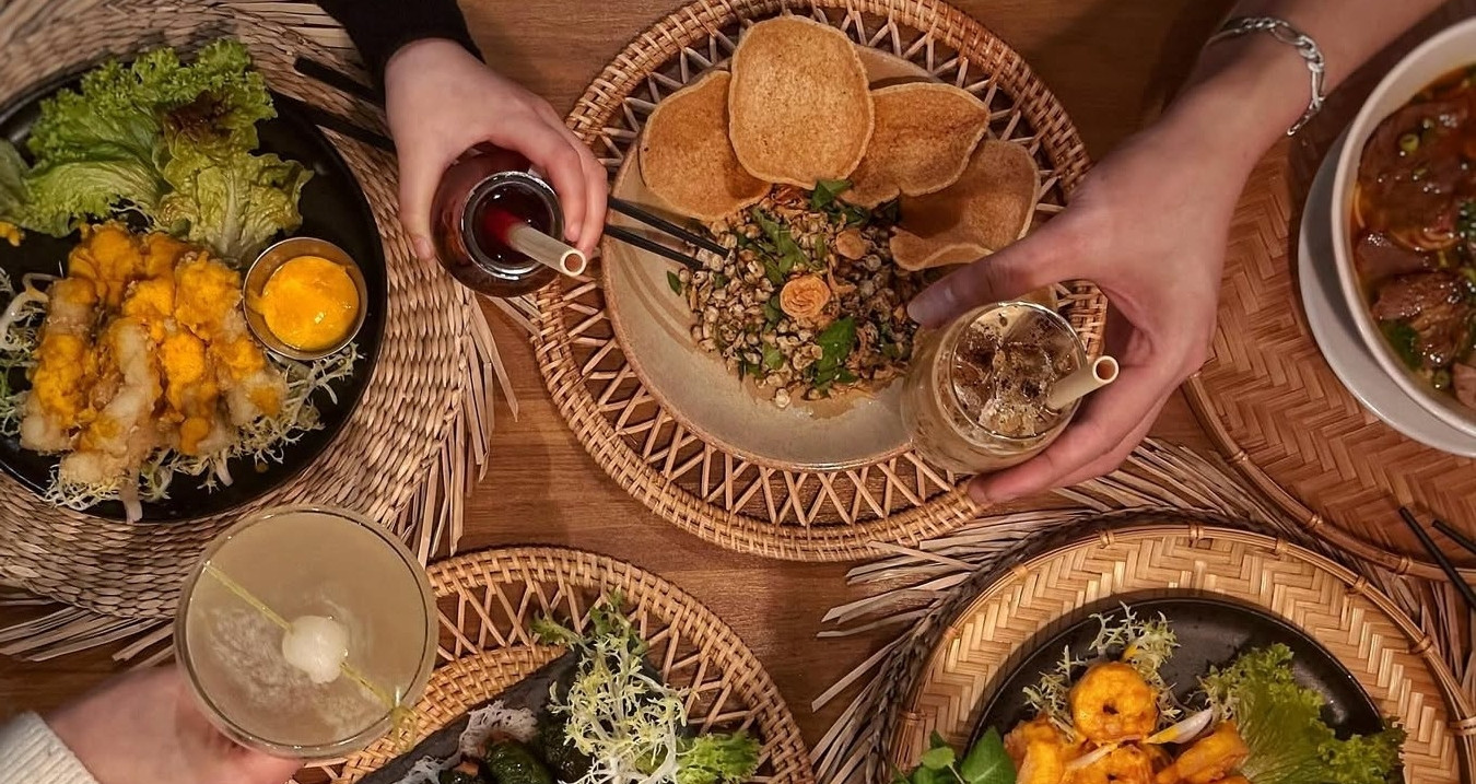 Quan An Viet O Anh Co Dac San Gi Ma Duoc Khen Dang Gia Tung Dong 3406