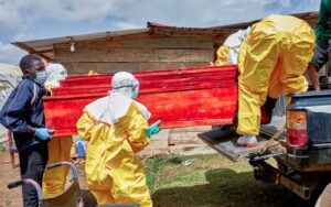quan tai benh nhan tu vong do Ebola o Congo 5 2026 dich benh Ebola reu
