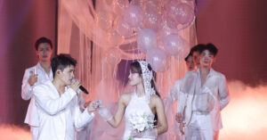 quoc thien cam on co dau ngay tren san khau cam ly sexy tuoi u60 731