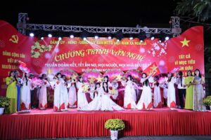 Rang Ro Sac Xuan Trong Dem Van Nghe Chao Mung Thanh Cong Dai Hoi Xiv Cua Dang 20260206102201