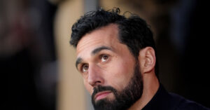 real madrid da bai atletico arbeloa dat thanh tich ngang mourinho 498