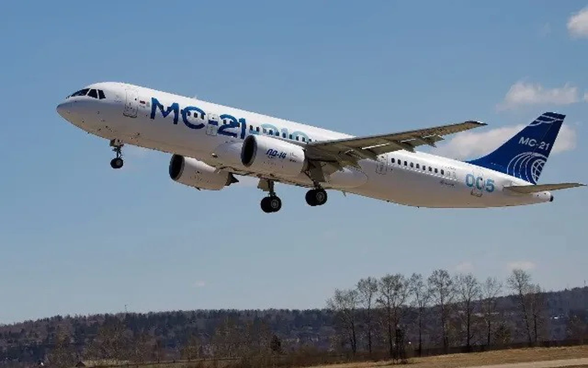 rossiiskomu avialaineru ms 21 uvelichili podemnuyu silu kryla z3qvtvbh 1777016941t 4479 177735057218