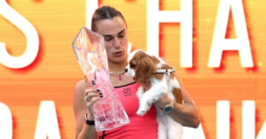 Sabalenka nghẹt thở bảo vệ chức vô địch Miami Open 2 sabalenka bao ve thanh cong chuc vo dich miami open 77