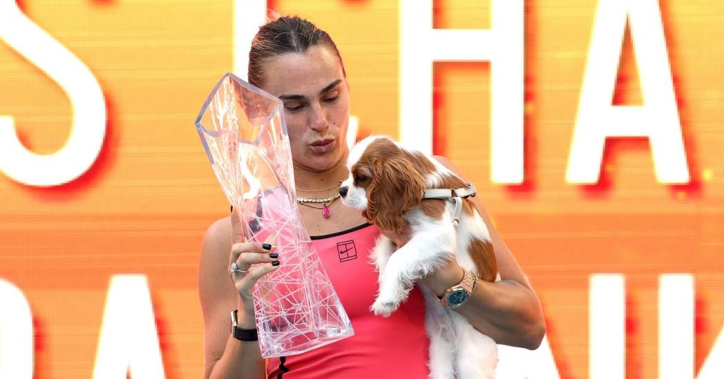 sabalenka bao ve thanh cong chuc vo dich miami open 77