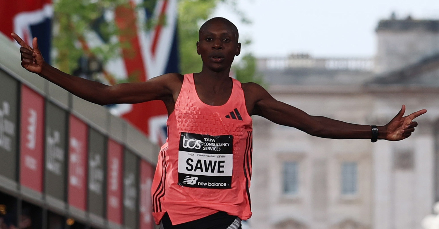 sabastian sawe chay marathon duoi 2 tieng su phi thuong cua con nguoi 636