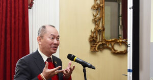 Sach Xa Hoi Tri Tue Nhan Tao Dua Con Chung Cua Viet Nam Va My 502