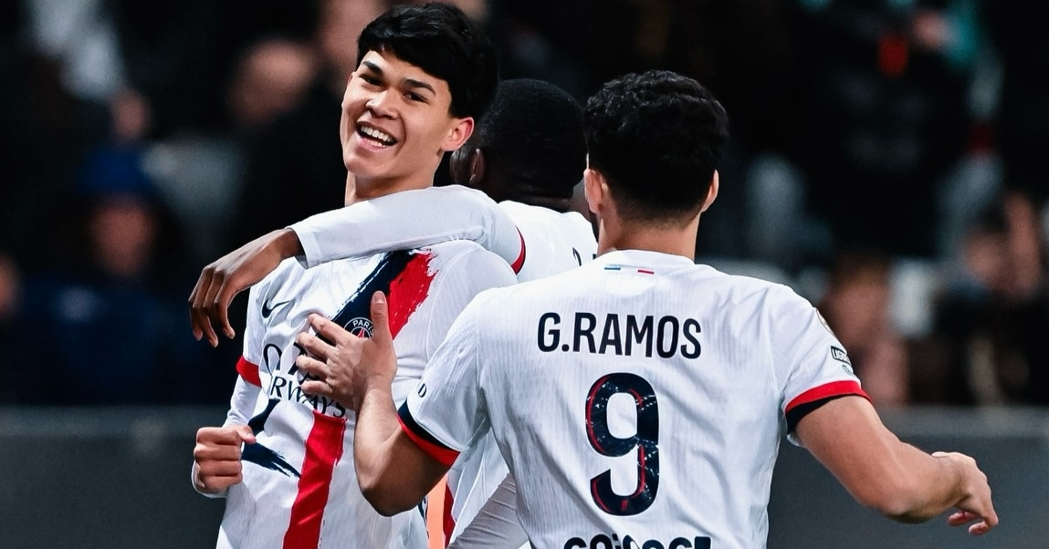 sao tre goc philippines di vao lich su psg doi lai ngoi dau ligue 1 166