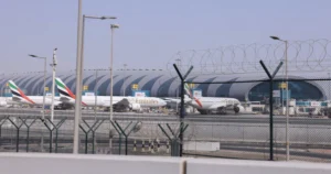 Xung đột leo thang tại Trung Đông - phép thử với trung tâm trung chuyển hàng không Dubai 1 screenshot 2026 03 03 at 101023 17725074431781514607915 166 0 1091 1767 crop 17725075264961543849956