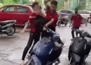Trường Cao đẳng Công nghệ cao Hà Nội lên tiếng về clip nam sinh bị đánh 1 screenshot 2026 05 22 172344