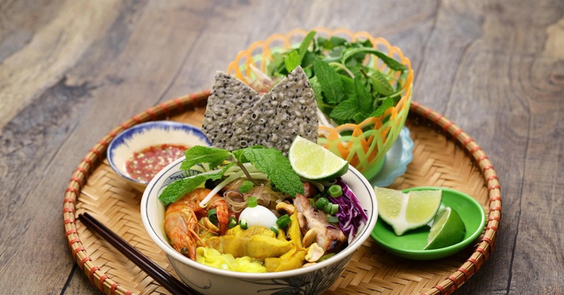shopeefood lan toa tinh hoa xu quang qua chuoi hoat dong dac sac 2829
