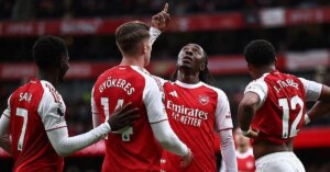 Slide3 176179592842484465894 19 0 689 1280 Crop 1761796108806223679584