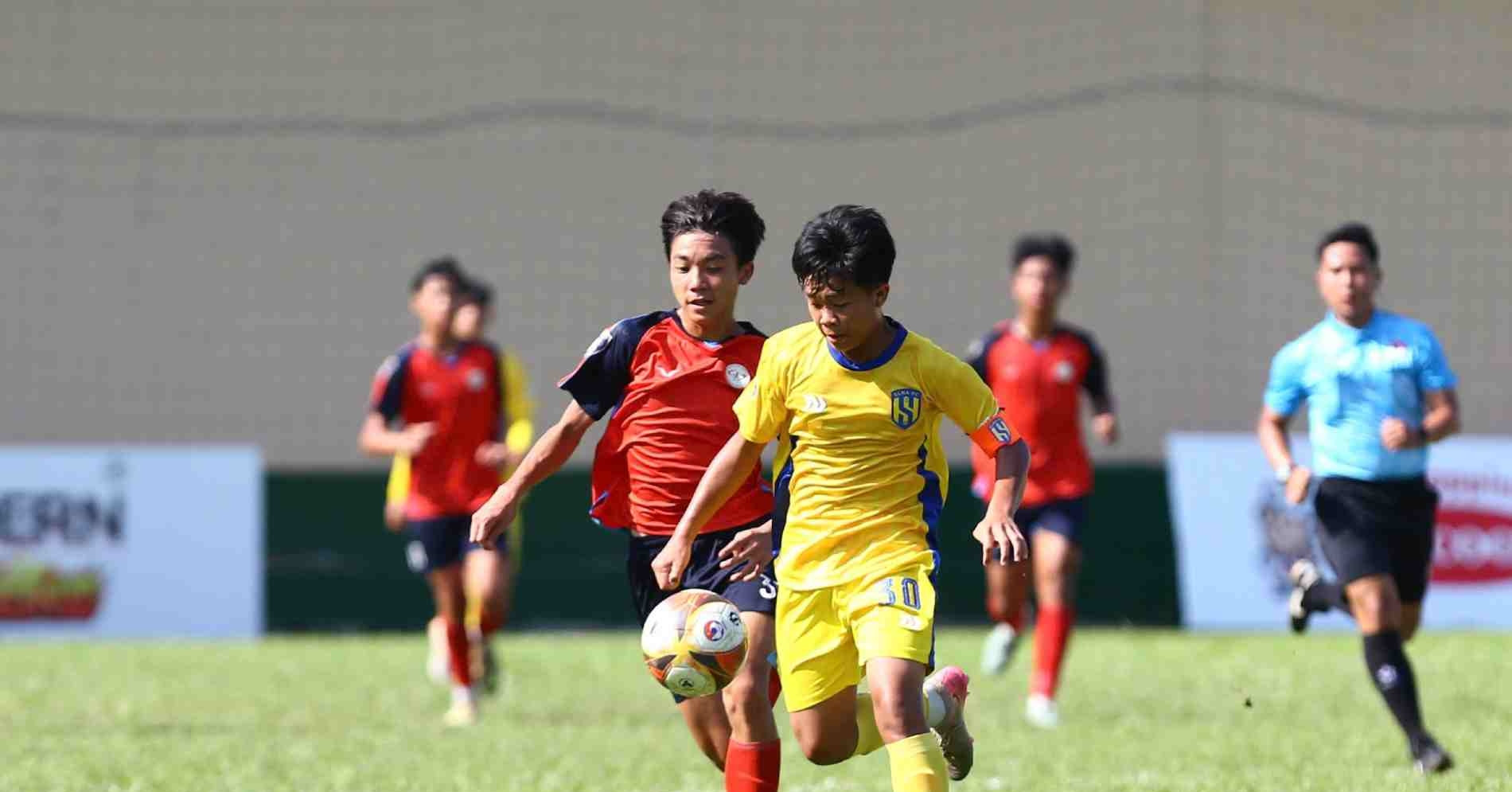 slna toan thang quang nam nhan ve vot tu ket u15 quoc gia 2969