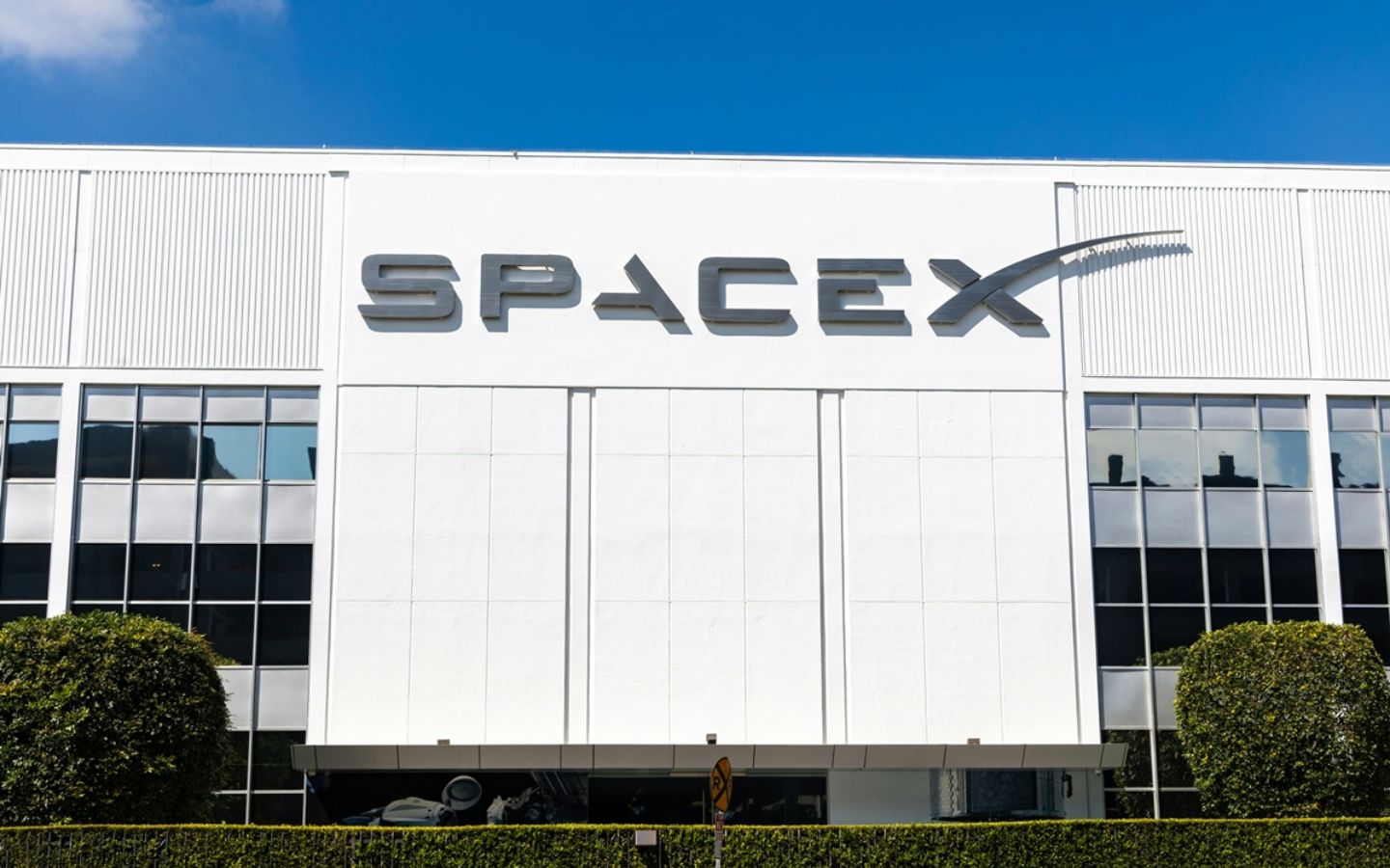 spacex len ke hoach tu san xuat gpu
