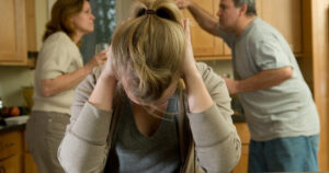 Su That Cay Dang Sau Loi Cam Chiu Cua Nguoi Me Song Vi Con B7246397619A4150A0E1Acb5A031E964 423