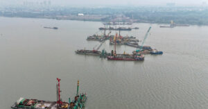 Suc Ep Tien Do Cau Tran Hung Dao 16 1070