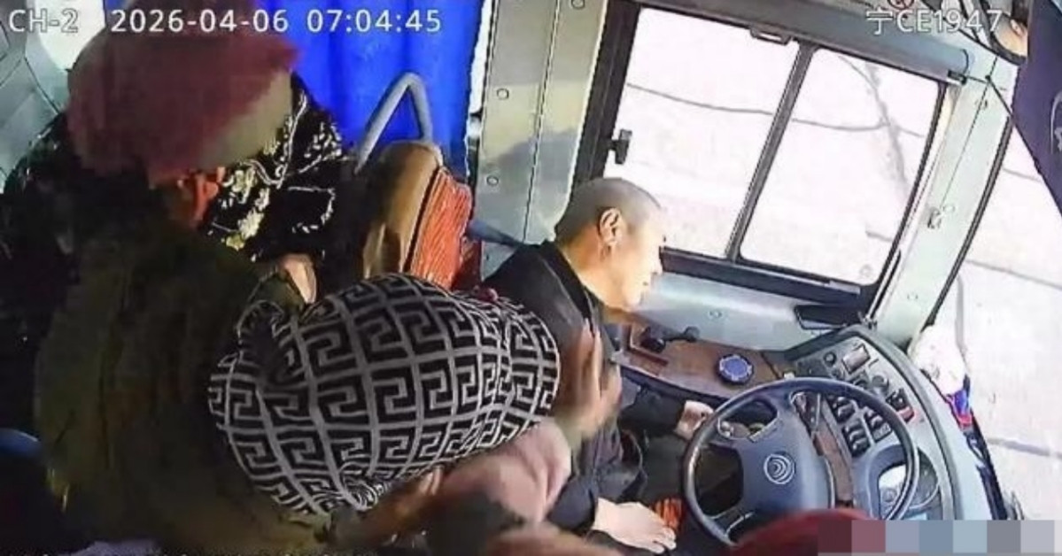 tai xe dot quy van co dap phanh cuu 45 nguoi trong 5 giay cuoi doi 2849