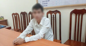 tam giu hinh su thanh nien vi pham nong do con lai xe tong csgt gay chan 1770