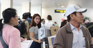 Tang Chuyen Bay Dip Tet Binh Ngo Ve May Bay Co Bot Nong 2661