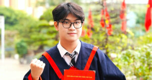 Tết của Quán quân Đường lên đỉnh Olympia năm 2025 Trần Bùi Bảo Khánh 1 tet cua quan quan duong len dinh olympia nam 2025 tran bui bao khanh 956